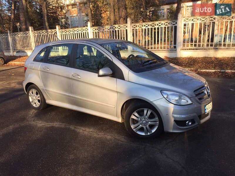 Хетчбек Mercedes-Benz B-Class 2010 в Києві