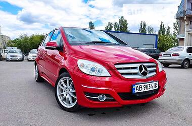 Mercedes-Benz B-Class 2011