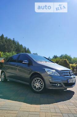 Mercedes-Benz B-Class 2010 Mercedes-Benz B-Class 2010