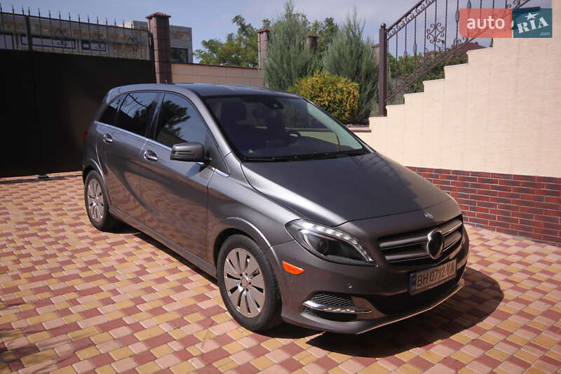 Хэтчбек Mercedes-Benz B-Class 2014 в Одессе