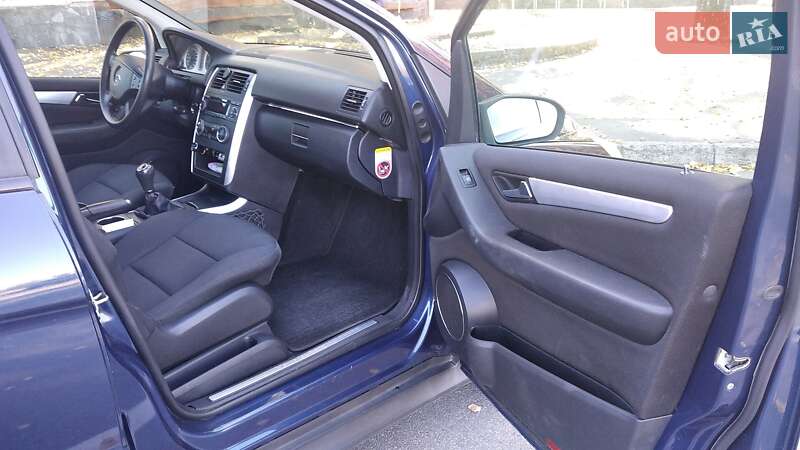 Хэтчбек Mercedes-Benz B-Class 2006 в Виннице фото 15 Хэтчбек Mercedes-Benz B-Class 2006 в Виннице