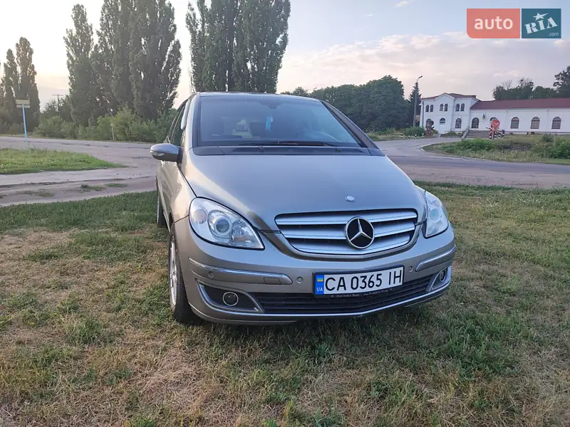 Mercedes-Benz B-Class