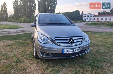 Хэтчбек Mercedes-Benz B-Class 2006 в 