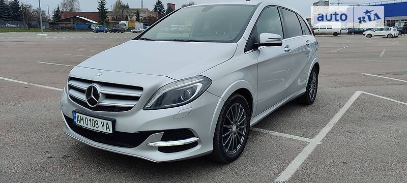Хэтчбек Mercedes-Benz B-Class 2015 в Житомире