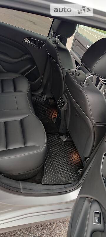 Хэтчбек Mercedes-Benz B-Class 2015 в Житомире