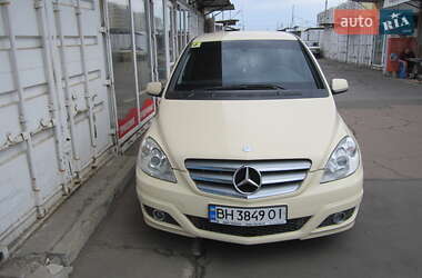 Mercedes-Benz B-Class 2010