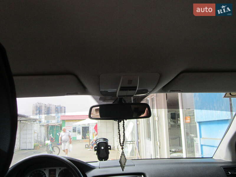 Хэтчбек Mercedes-Benz B-Class 2010 в Одессе