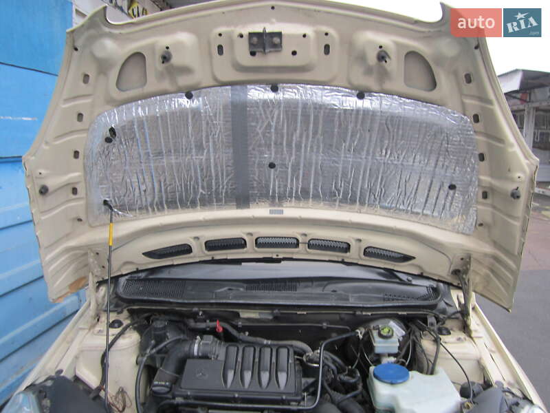 Хэтчбек Mercedes-Benz B-Class 2010 в Одессе