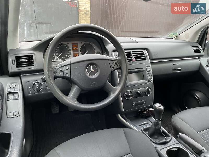 Хэтчбек Mercedes-Benz B-Class 2010 в Черкассах