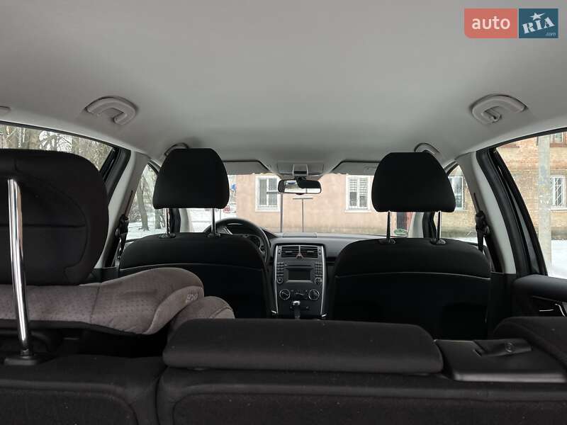 Хэтчбек Mercedes-Benz B-Class 2010 в Черкассах