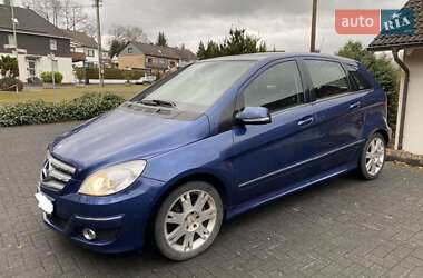 Хэтчбек Mercedes-Benz B-Class 2008 в 