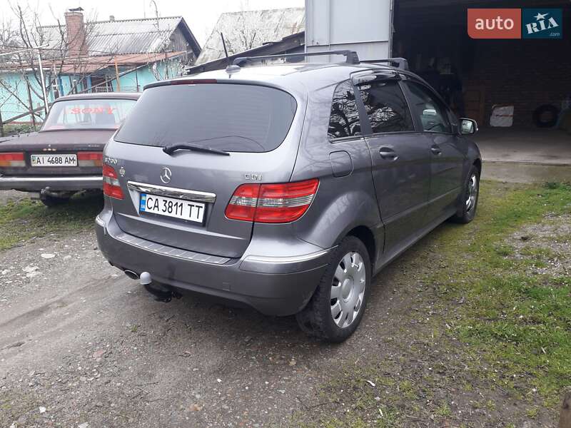 Хетчбек Mercedes-Benz B-Class 2011 в Каневі