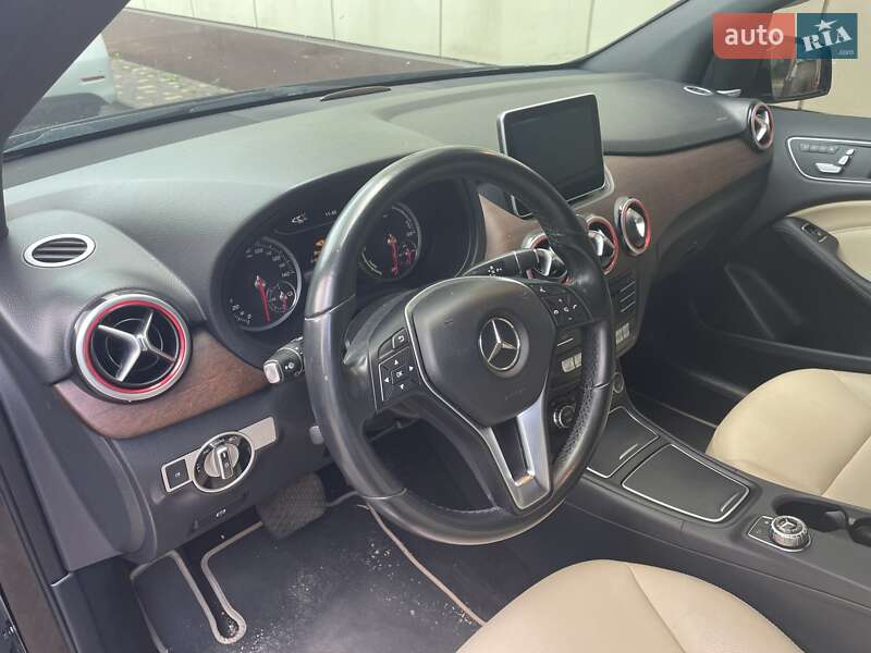 Хэтчбек Mercedes-Benz B-Class 2015 в Черноморске
