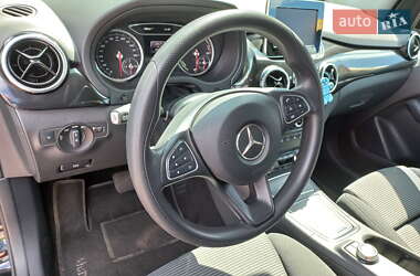 Хэтчбек Mercedes-Benz B-Class 2017 в Киеве