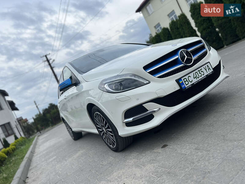 Хетчбек Mercedes-Benz B-Class 2016 в Львові