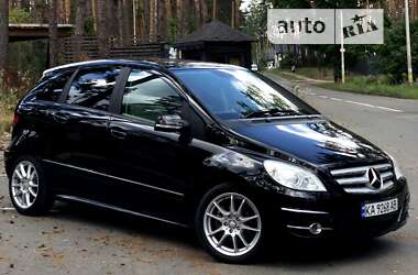 Mercedes-Benz B-Class 2010