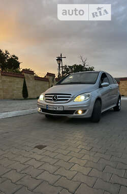 Хэтчбек Mercedes-Benz B-Class 2006 в 