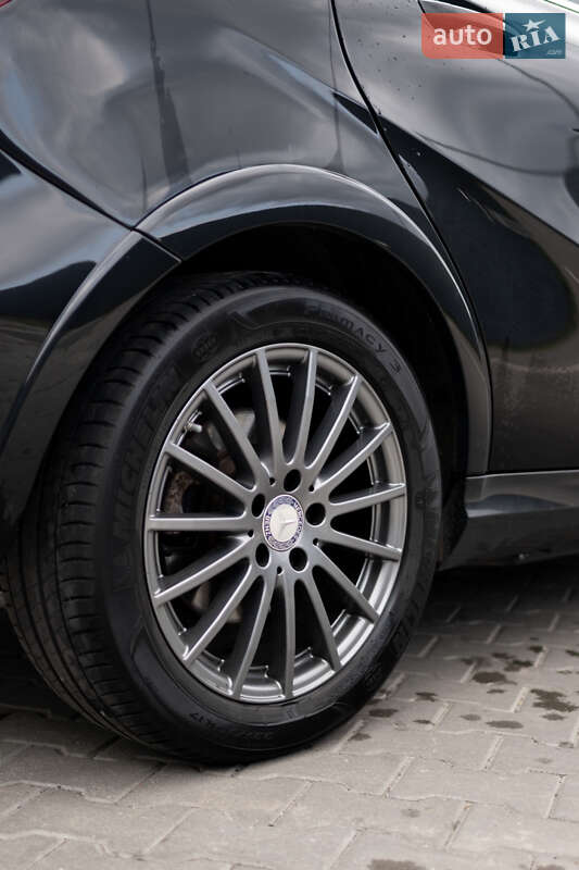 Хэтчбек Mercedes-Benz B-Class 2017 в Луцке