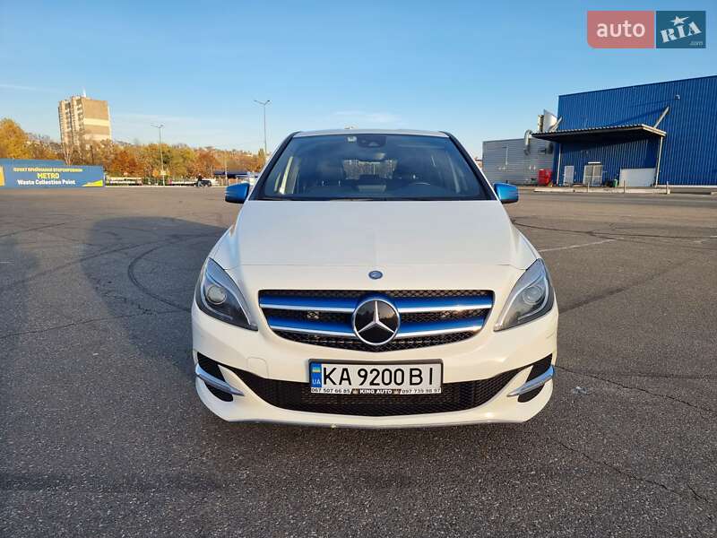 Mercedes-Benz B-Class 2015