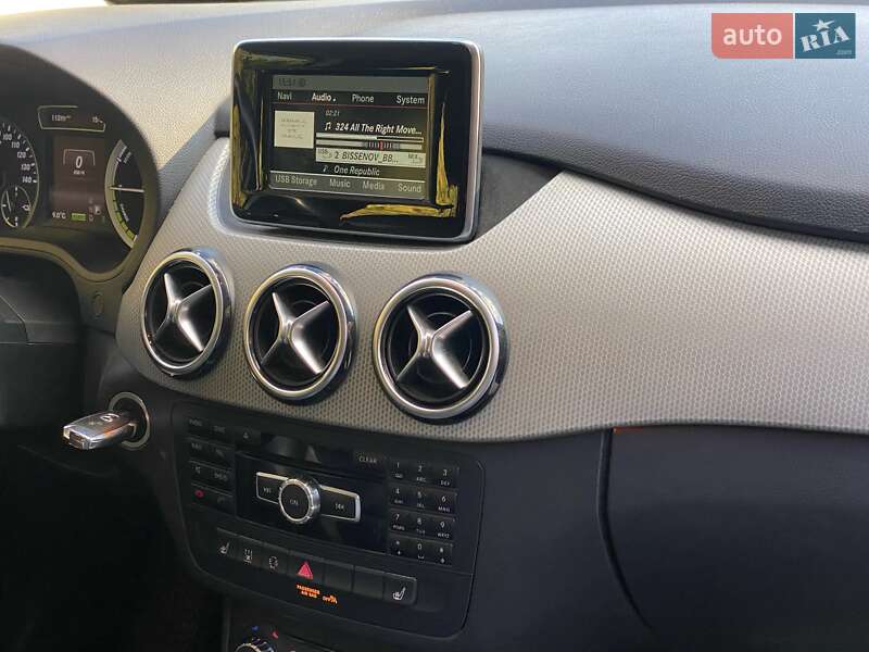 Хетчбек Mercedes-Benz B-Class 2014 в Полтаві