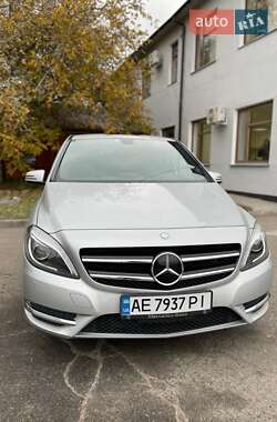 Mercedes-Benz B-Class 2012