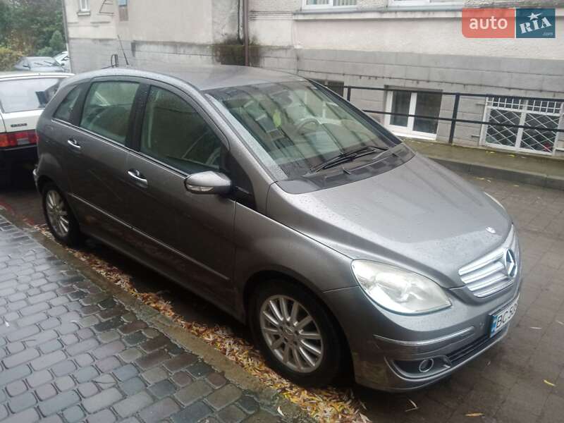 Хэтчбек Mercedes-Benz B-Class 2008 в Городке