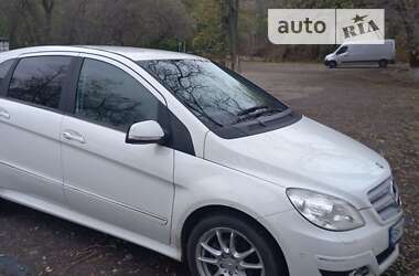 Хэтчбек Mercedes-Benz B-Class 2010 в Одессе