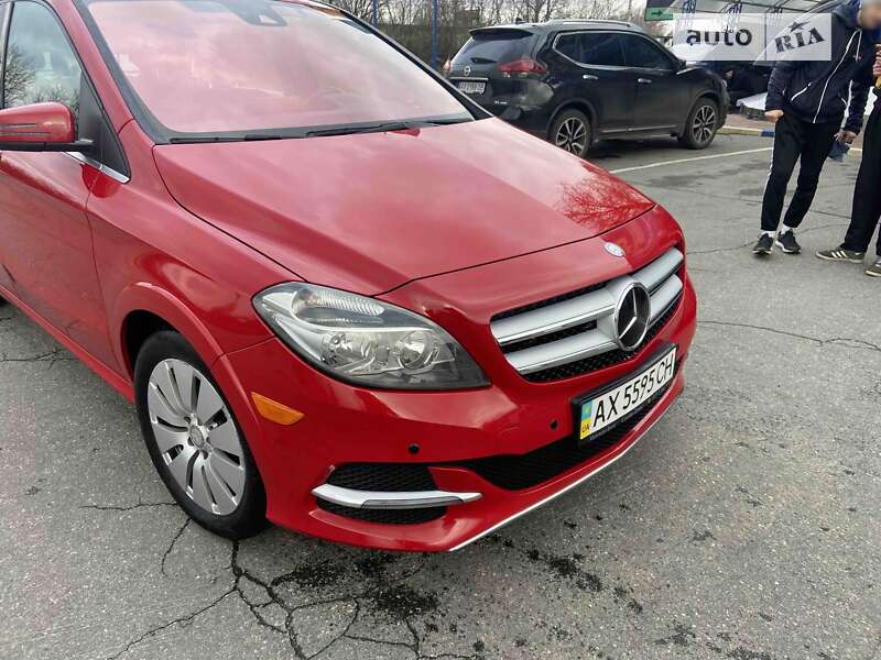 Хэтчбек Mercedes-Benz B-Class 2015 в Харькове