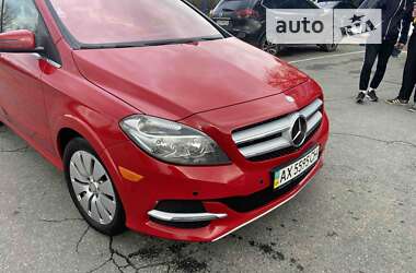 Mercedes-Benz B-Class 2015