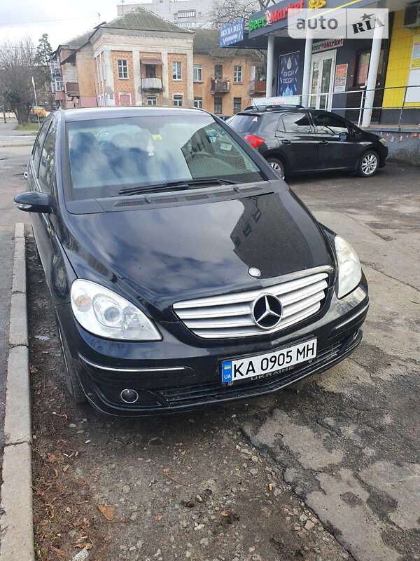 Хэтчбек Mercedes-Benz B-Class 2007 в 