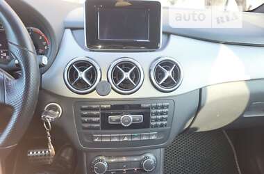 Хетчбек Mercedes-Benz B-Class 2012 в Кам'янському