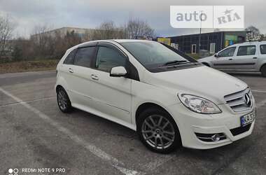Mercedes-Benz B-Class 2011 Mercedes-Benz B-Class 2011