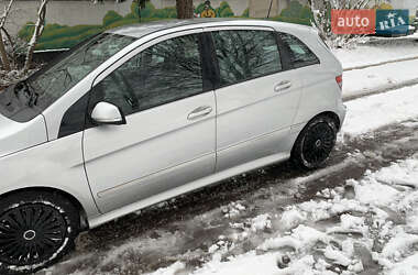 Хэтчбек Mercedes-Benz B-Class 2008 в 