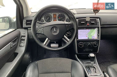 Хэтчбек Mercedes-Benz B-Class 2008 в 