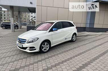 Хетчбек Mercedes-Benz B-Class 2017 в Дрогобичі