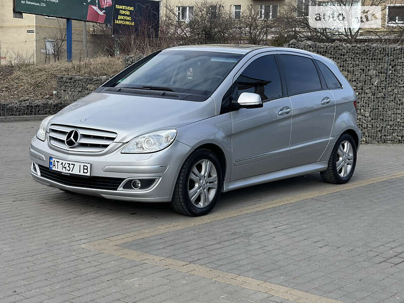 Хэтчбек Mercedes-Benz B-Class 2007 в 