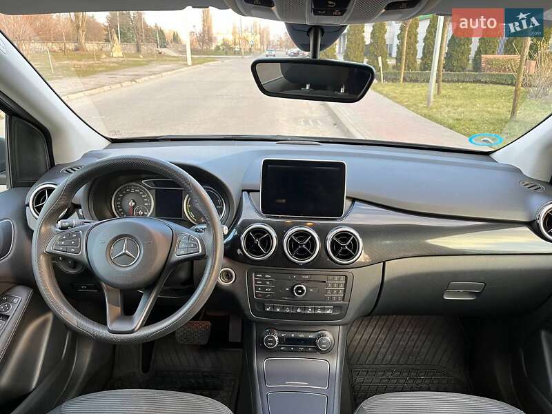 Хетчбек Mercedes-Benz B-Class 2015 в Кременчуці