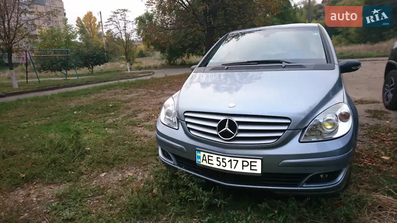 Mercedes-Benz B-Class
