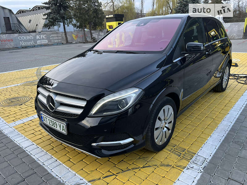 Mercedes-Benz B-Class 2015