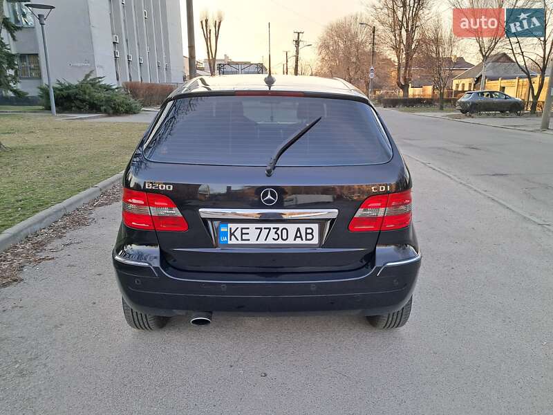 Хэтчбек Mercedes-Benz B-Class 2005 в Днепре фото 5 Хэтчбек Mercedes-Benz B-Class 2005 в Днепре