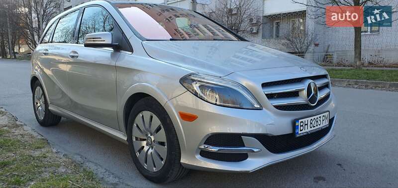 Mercedes-Benz B-Class 2015