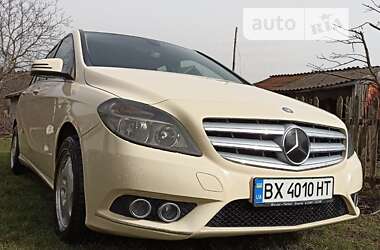 Mercedes-Benz B-Class 2013