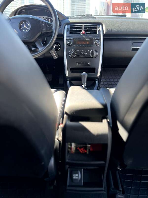 Хэтчбек Mercedes-Benz B-Class 2006 в Киеве