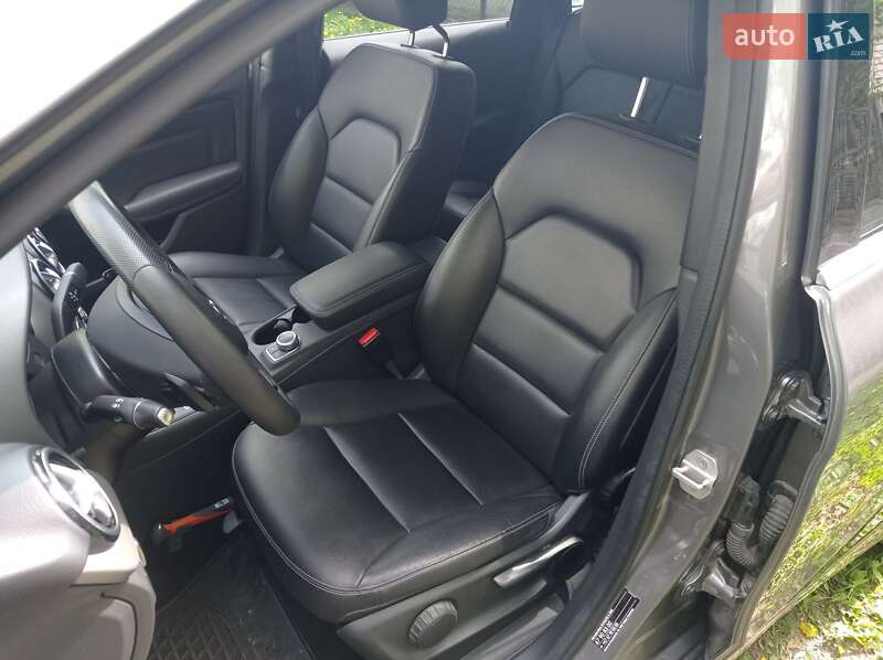 Хэтчбек Mercedes-Benz B-Class 2015 в Луцке фото 10 Хэтчбек Mercedes-Benz B-Class 2015 в Луцке