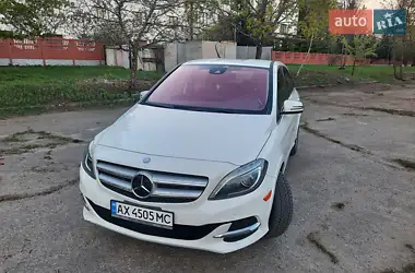 Mercedes-Benz B-Class 2015