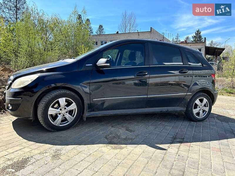 Хэтчбек Mercedes-Benz B-Class 2010 в Черновцах