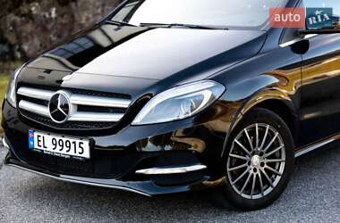 Хэтчбек Mercedes-Benz B-Class 2016 в 