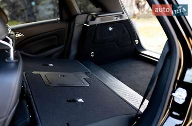 Хэтчбек Mercedes-Benz B-Class 2016 в 