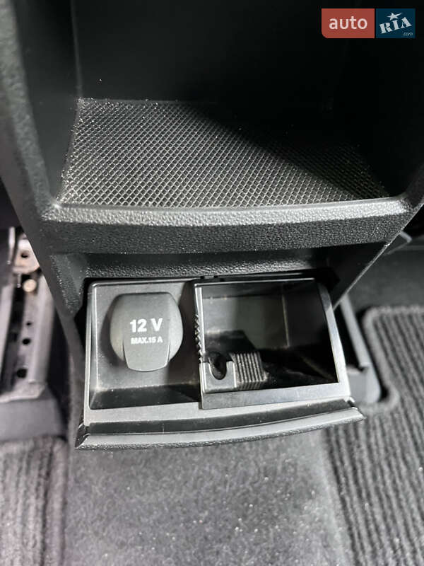 Хэтчбек Mercedes-Benz B-Class 2005 в Киеве фото 37 Хэтчбек Mercedes-Benz B-Class 2005 в Киеве