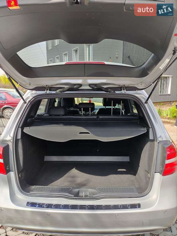 Хэтчбек Mercedes-Benz B-Class 2015 в Ровно фото 11 Хэтчбек Mercedes-Benz B-Class 2015 в Ровно
